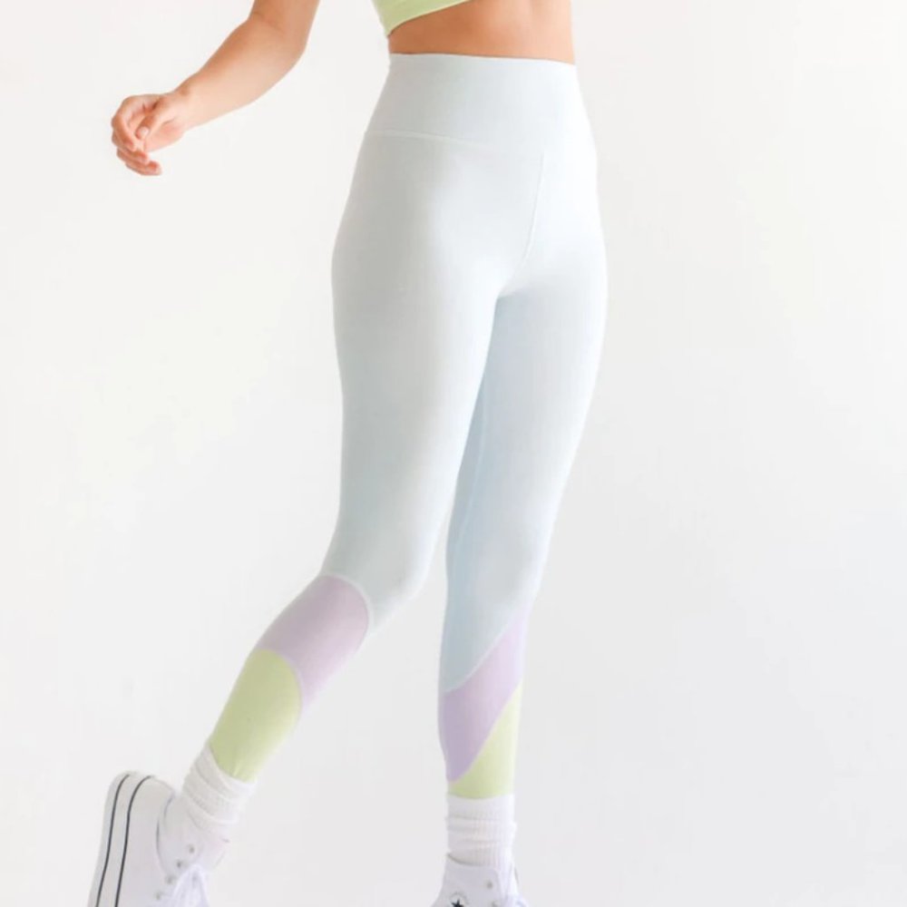 Playground Active Sunset Legging Size Small